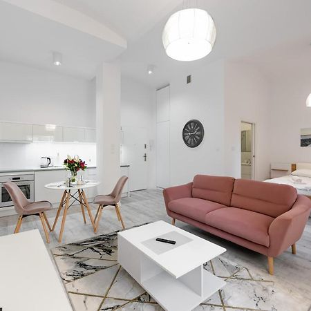 ביילסקו-ביאלה Apartamenty Centrum Nowoczesny Design - Dream Apart מראה חיצוני תמונה