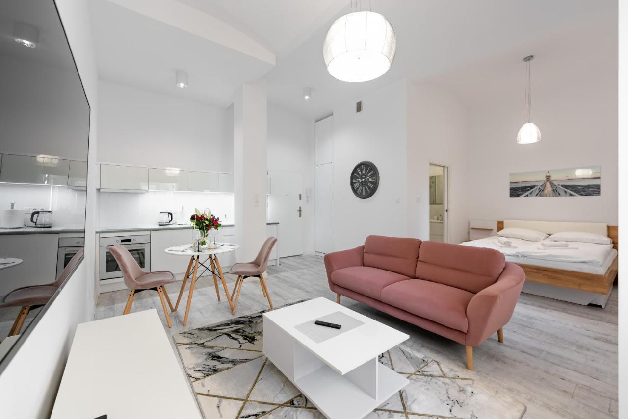 ביילסקו-ביאלה Apartamenty Centrum Nowoczesny Design - Dream Apart מראה חיצוני תמונה