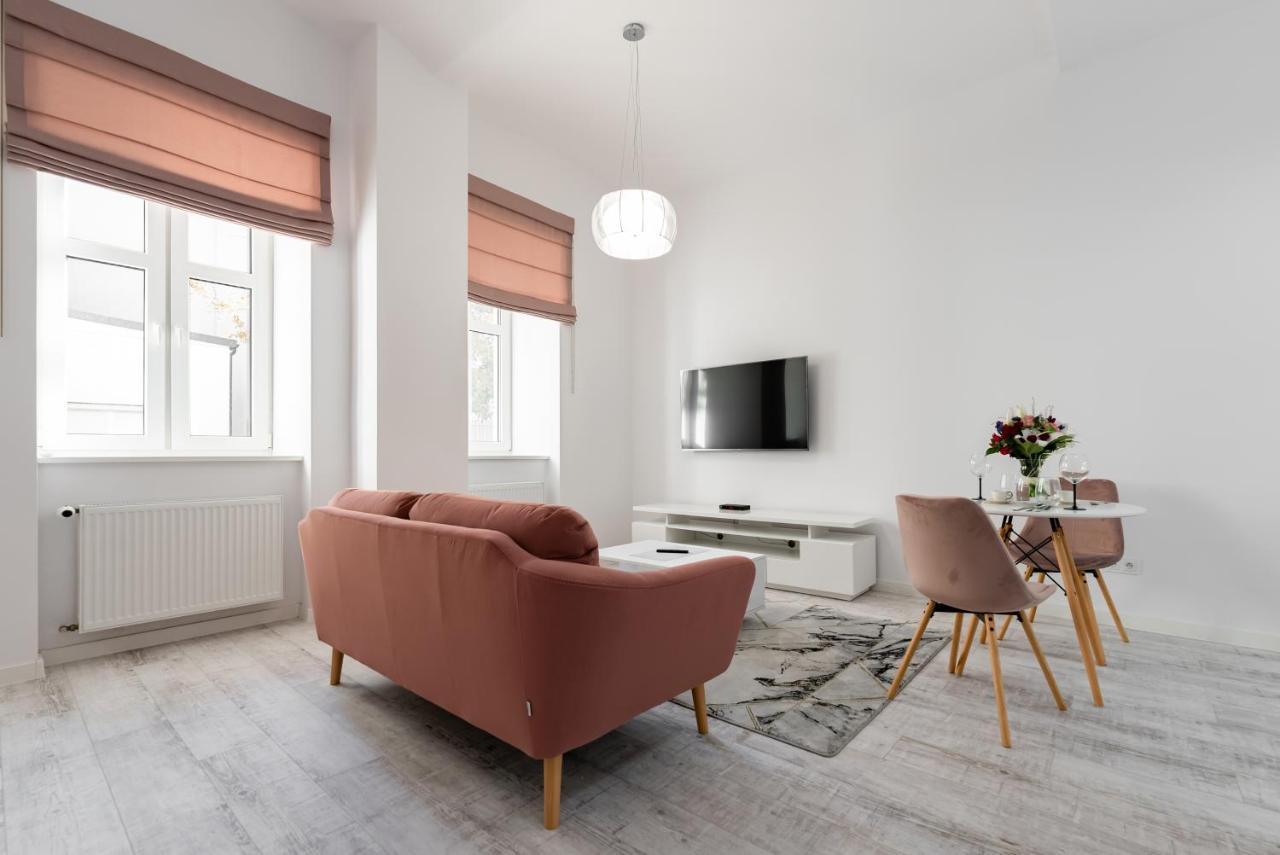 ביילסקו-ביאלה Apartamenty Centrum Nowoczesny Design - Dream Apart מראה חיצוני תמונה