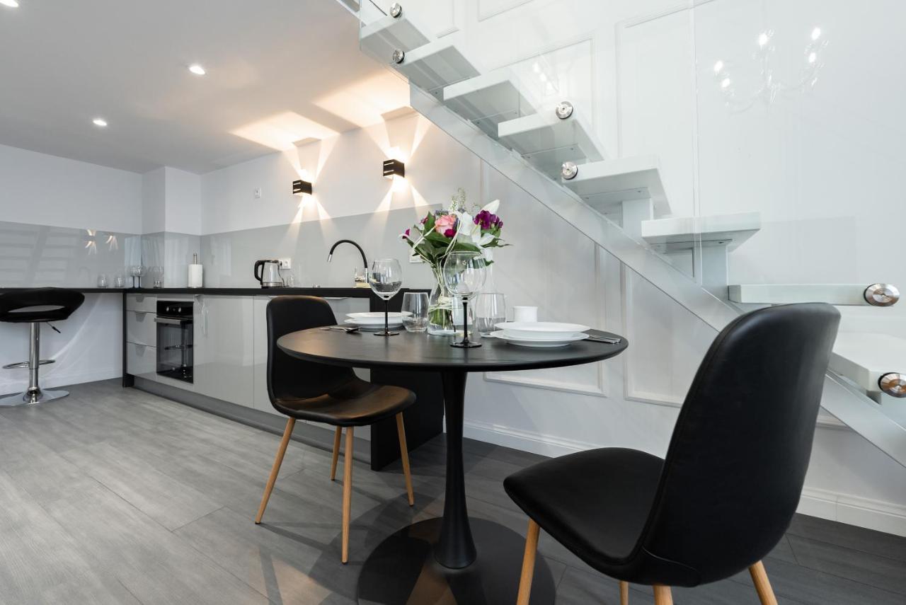 ביילסקו-ביאלה Apartamenty Centrum Nowoczesny Design - Dream Apart מראה חיצוני תמונה